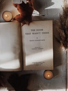 Book Hut via Pexels