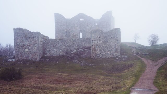rigaina of buffavento castle photo